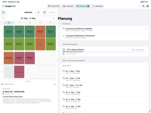 Breite GradeGrid-Planungsansicht mit Kalender, gebündelten Hinweisen und Jahresfortschritt.